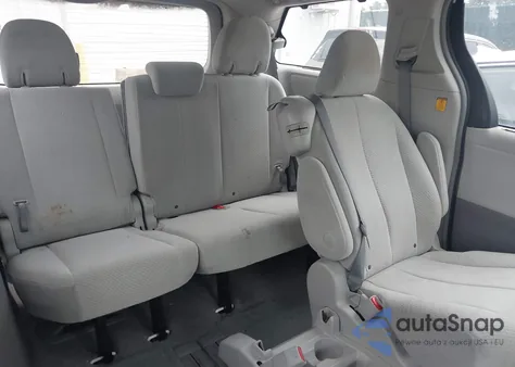 2011 Toyota Sienna Le V6 из США, поврежденный, VIN 5TDKK3DC7BS051343